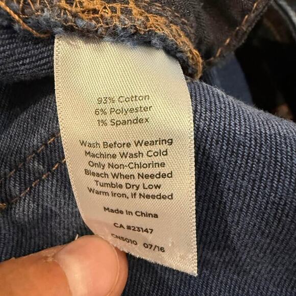 Talbots Flawless Five Pocket Straight Leg Curvy Denim Jeans Women's 10 Dark Blue - Picture 6 of 6